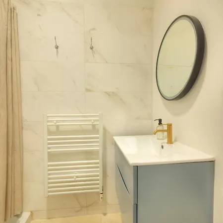 Charming And Stylish Duplex Townhouse Dguy1-1 Valeta