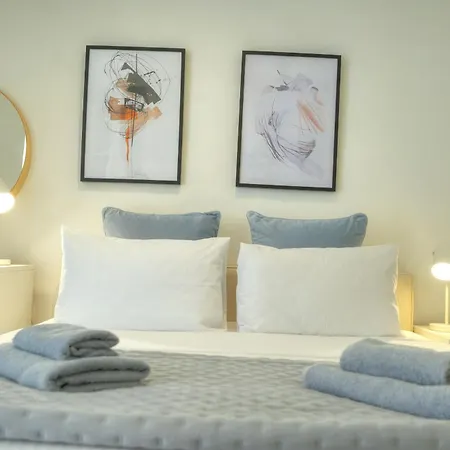 Charming And Stylish Duplex Townhouse Dguy1-1 Valeta