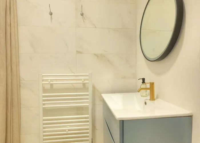 Charming And Stylish Duplex Townhouse Dguy1-1 Valeta