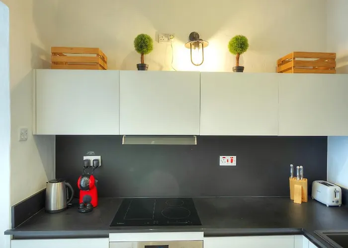 Charming And Stylish Duplex Townhouse Dguy1-1 * Valeta