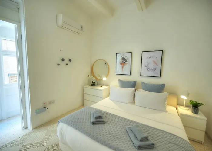 Charming And Stylish Duplex Townhouse Dguy1-1 Apartamento Valeta