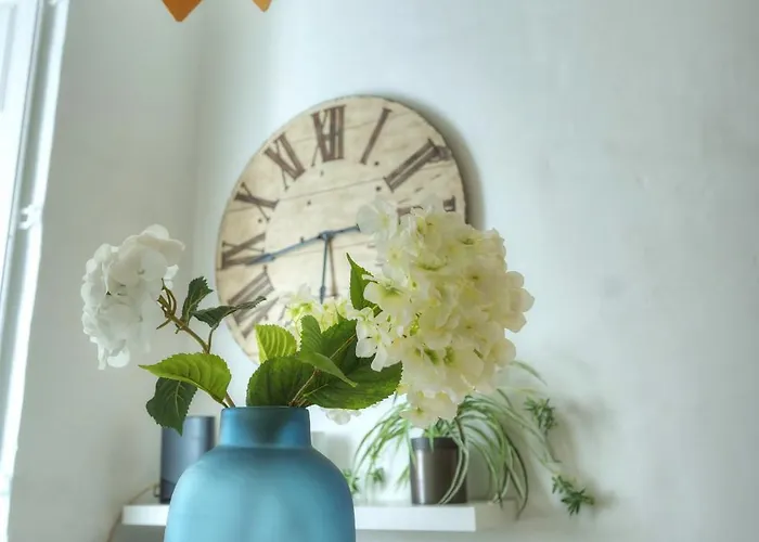 Charming And Stylish Duplex Townhouse Dguy1-1 * Valeta