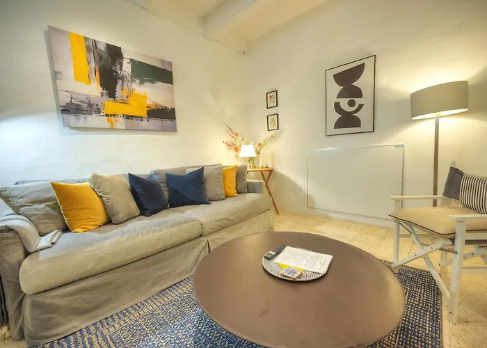 Charming And Stylish Duplex Townhouse Dguy1-1 *